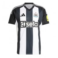 Newcastle United Alexander Isak #14 Replica Home Shirt 2024-25 Short Sleeve